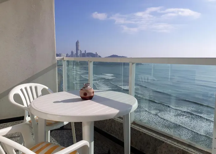 Apto Beira mar Balneário Camboriú - VISTA FANTÁSTICA!